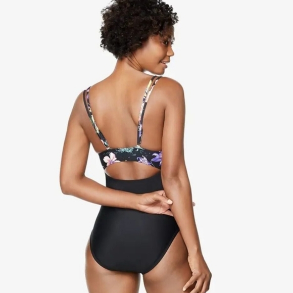 One Piece Swimsuit SPEEDO NWT - Picture 8 of 8